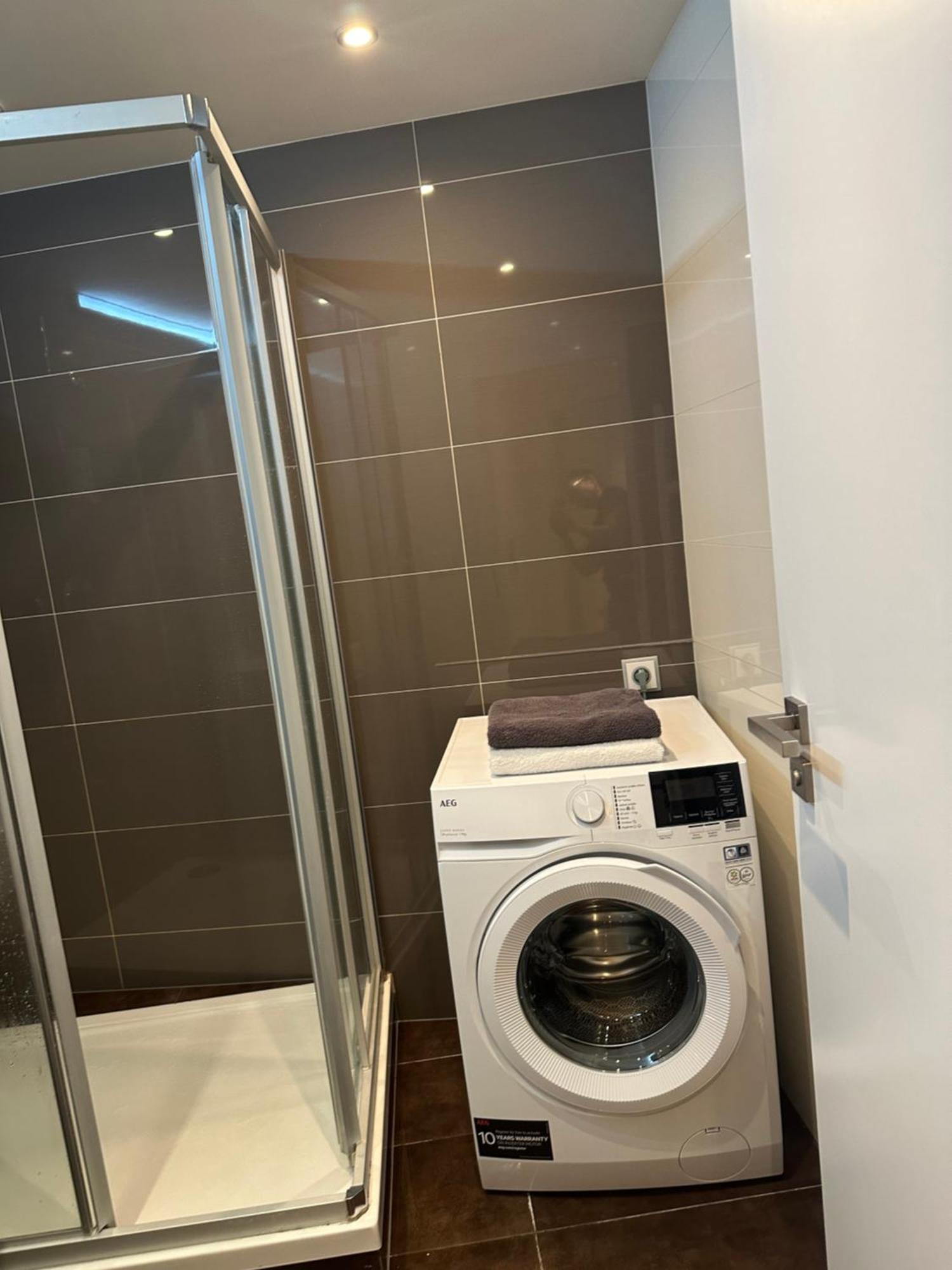 Apartments Palmovka ปราก ภายนอก รูปภาพ