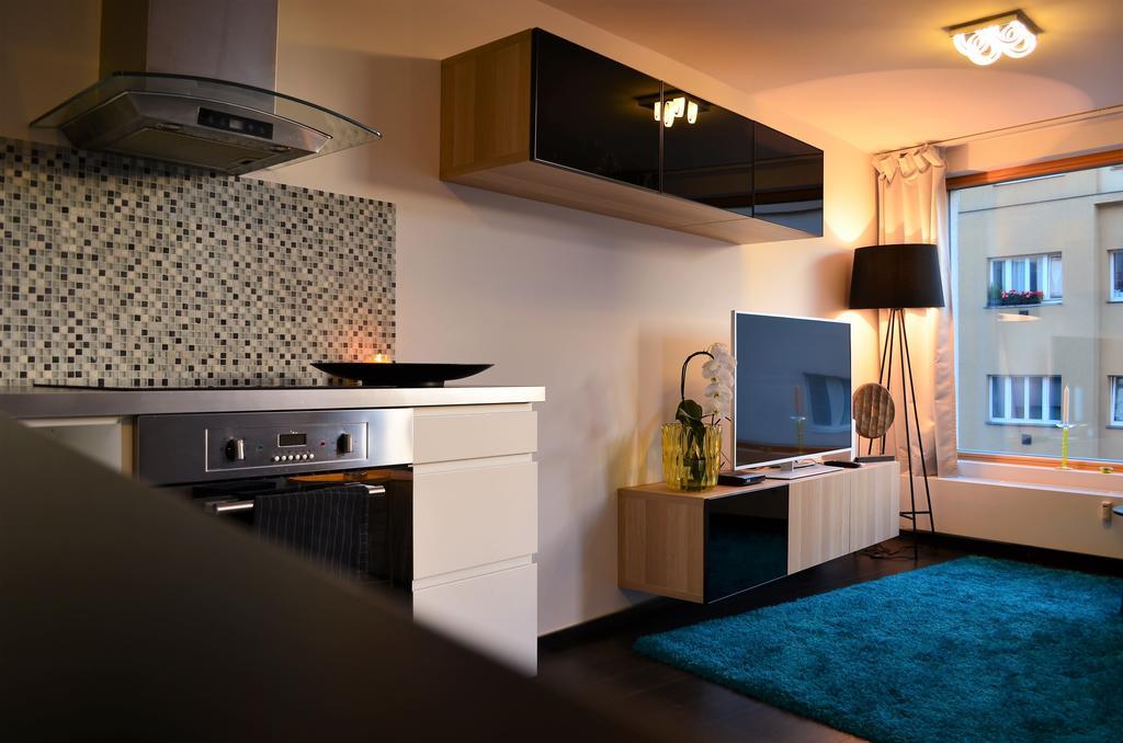Apartments Palmovka ปราก ภายนอก รูปภาพ