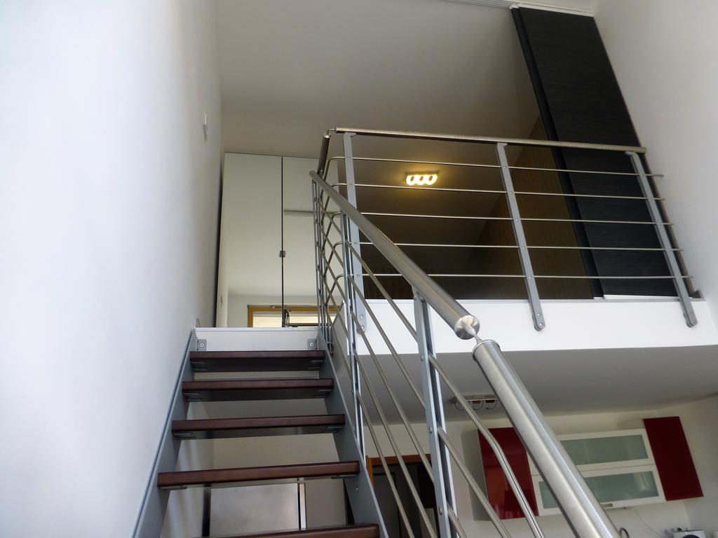 Apartments Palmovka ปราก ภายนอก รูปภาพ